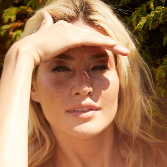Comment traiter les taches solaires sur la peau ?